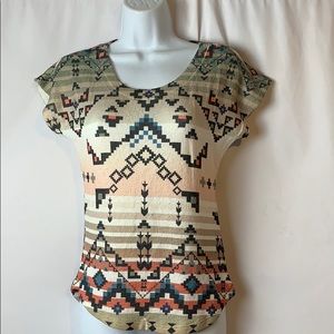 Gaze USA top